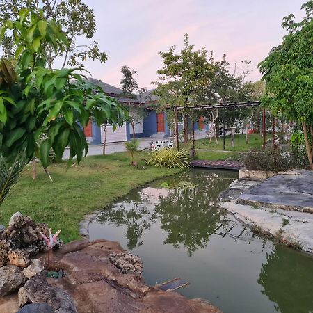 Araya Cottage Uthai Thani Eksteriør bilde