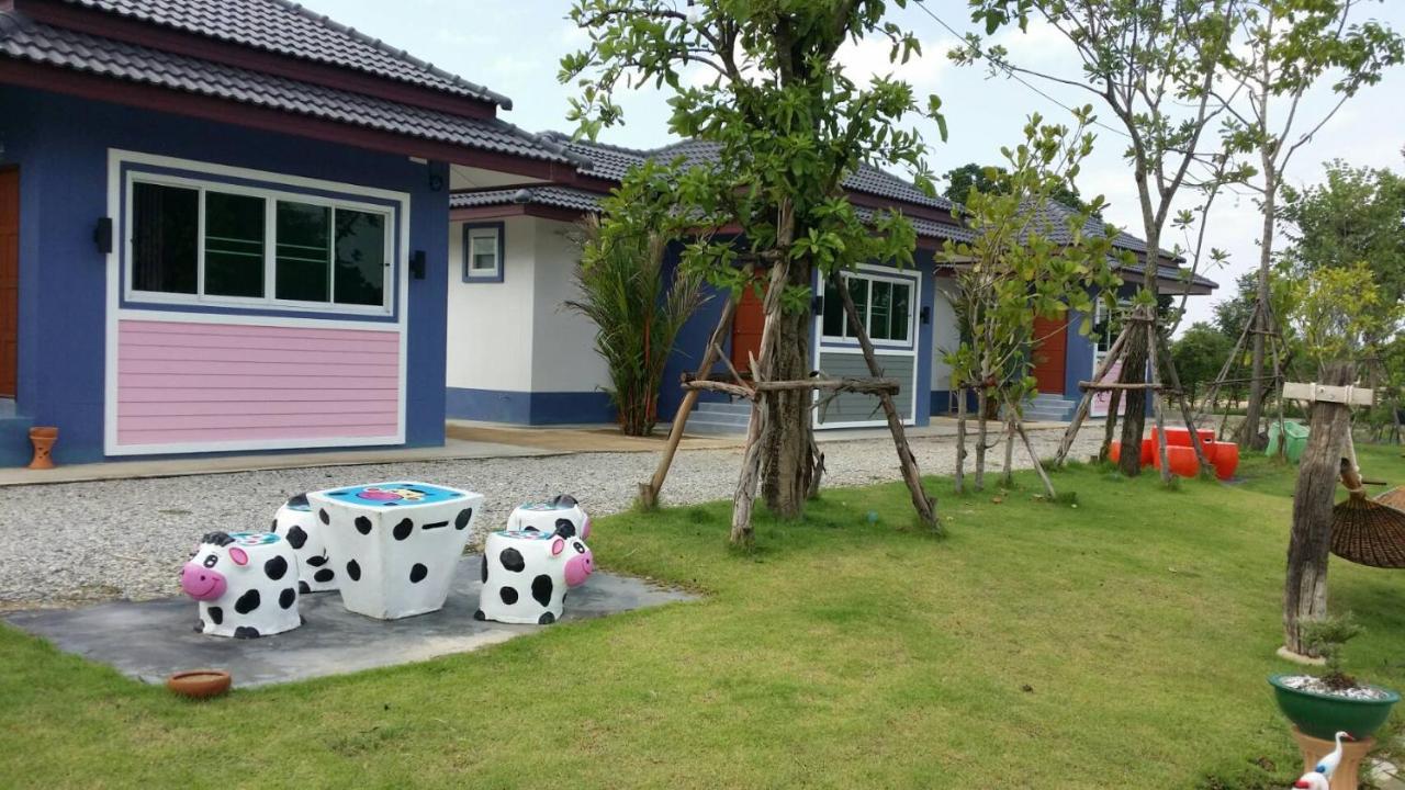 Araya Cottage Uthai Thani Eksteriør bilde