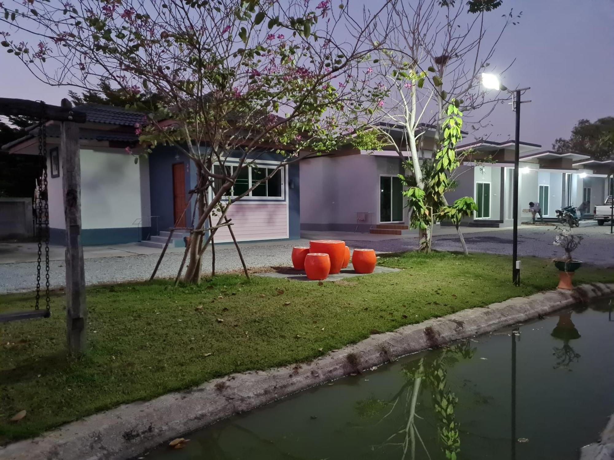 Araya Cottage Uthai Thani Eksteriør bilde