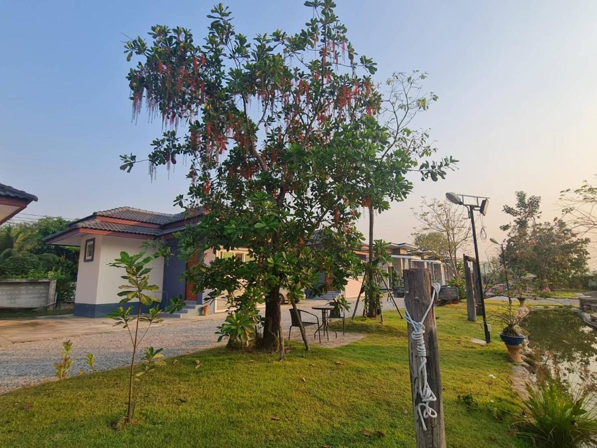 Araya Cottage Uthai Thani Eksteriør bilde