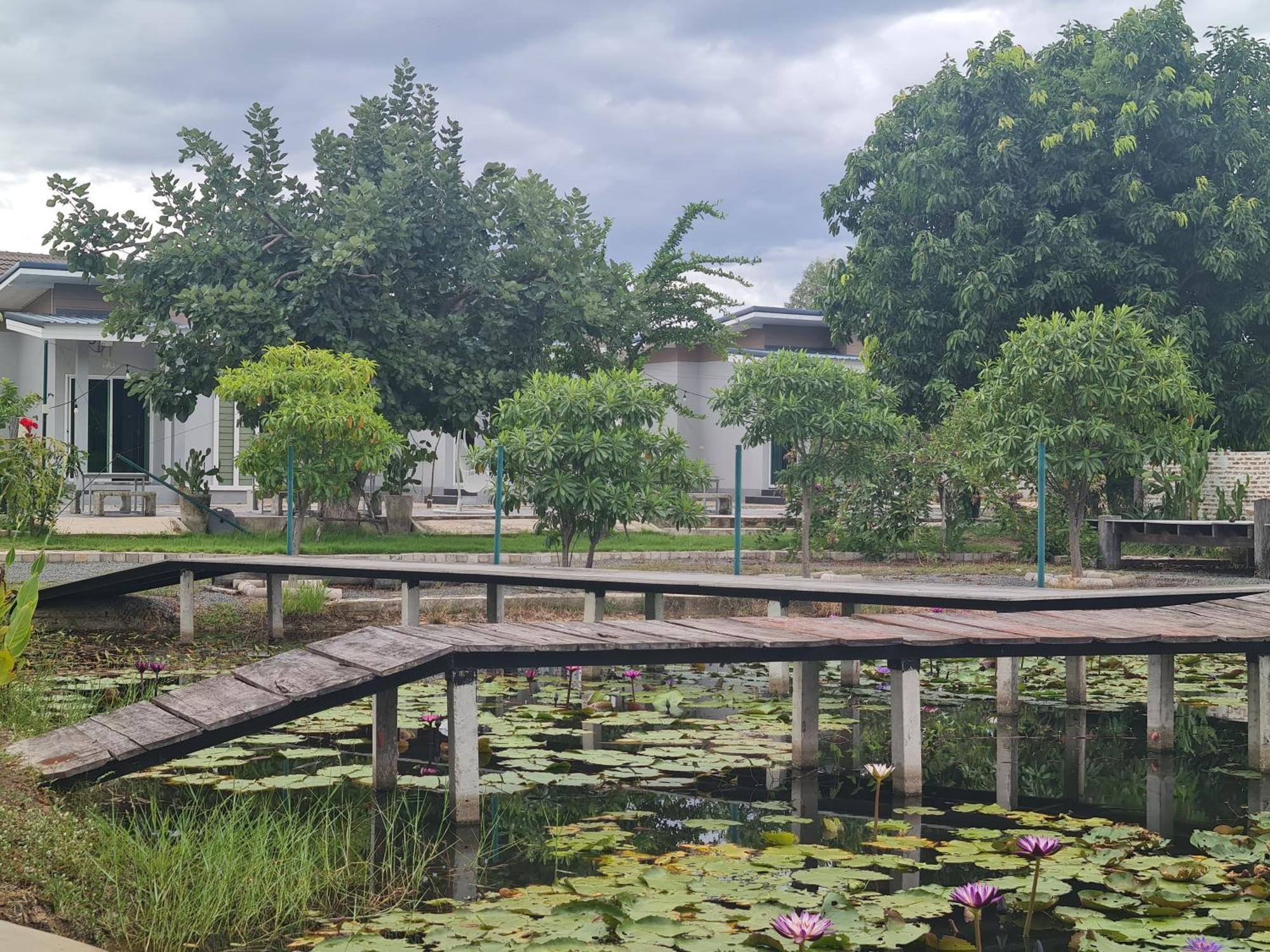 Araya Cottage Uthai Thani Eksteriør bilde