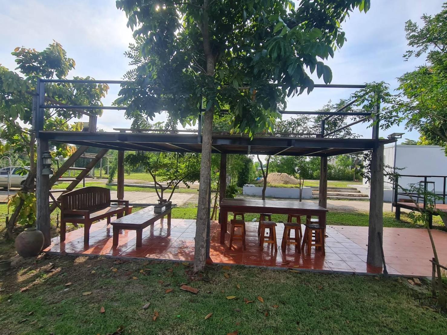 Araya Cottage Uthai Thani Eksteriør bilde