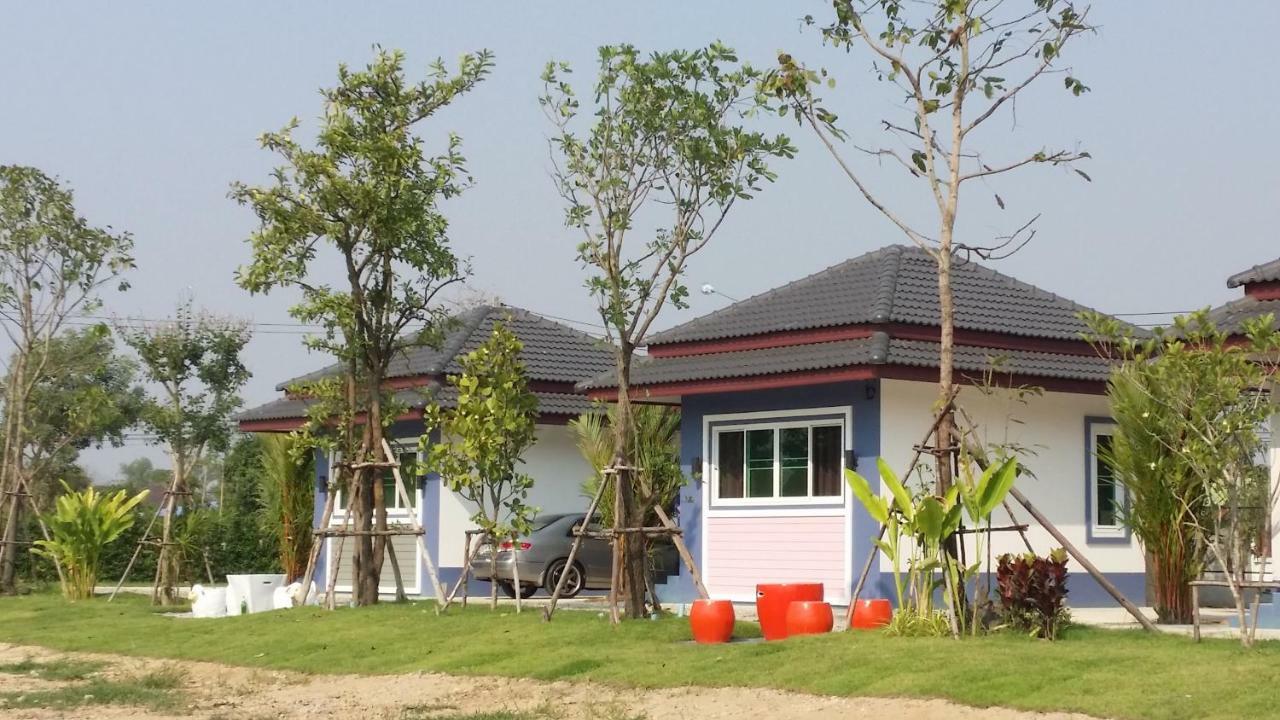Araya Cottage Uthai Thani Eksteriør bilde